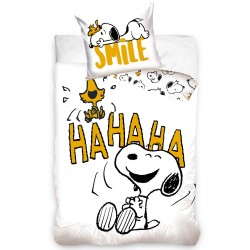 Snoopy Hug  bedding set 140×200cm, 70x90 cm